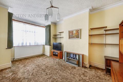 31 Curzon Road, London, W5 1NE