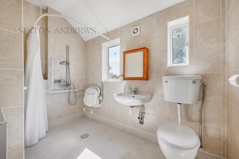 31 Curzon Road, London, W5 1NE