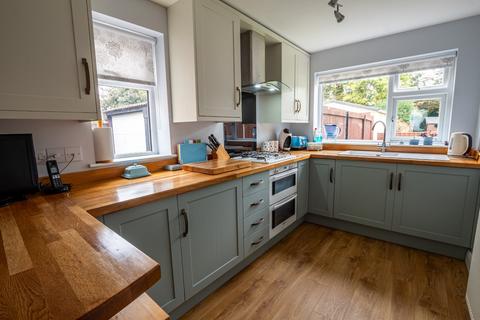 7 Beech Grove, Burton Upon Stather, Scunthorpe, DN15 9DB