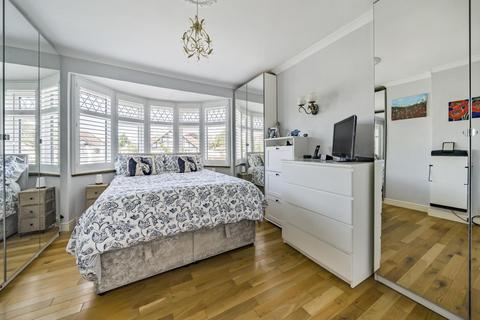11 Cherry Tree Walk, West Wickham, BR4 9EE