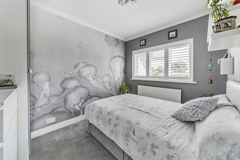 11 Cherry Tree Walk, West Wickham, BR4 9EE