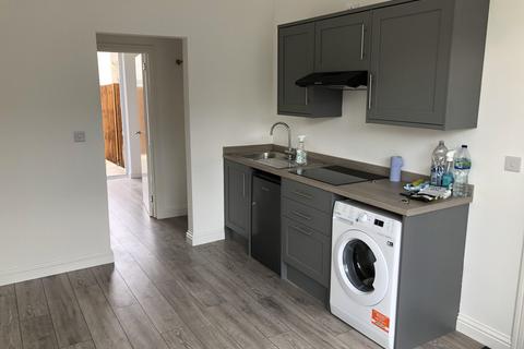 1 bedroom flat to rent, Streatham Vale, London SW16