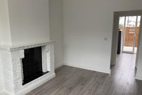 1 bedroom flat to rent, Streatham Vale, London SW16