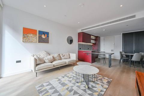 1 bedroom flat for sale, Viaduct Gardens, Nine Elms, London, SW11