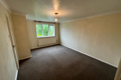 3 bedroom semi-detached house to rent, Kingsland Road, Aston Lodge Park, Stone, ST15