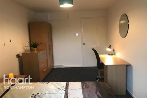 1 bedroom flat to rent - Stirrup House Northampton