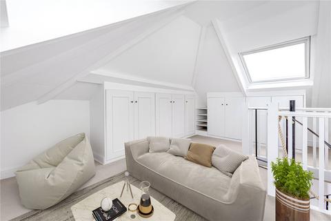 2 bedroom maisonette for sale, Aldensley Road, London