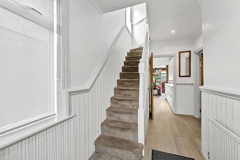 58 Riverside Walk, Isleworth, TW7 6HR
