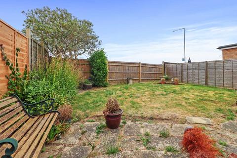 3 bedroom detached house for sale, Thackeray Close, Eastbourne