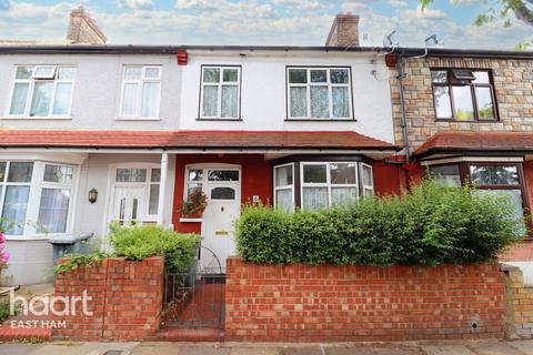 6 Tyrone Road, London, E6 6DT