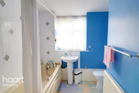 6 Tyrone Road, London, E6 6DT