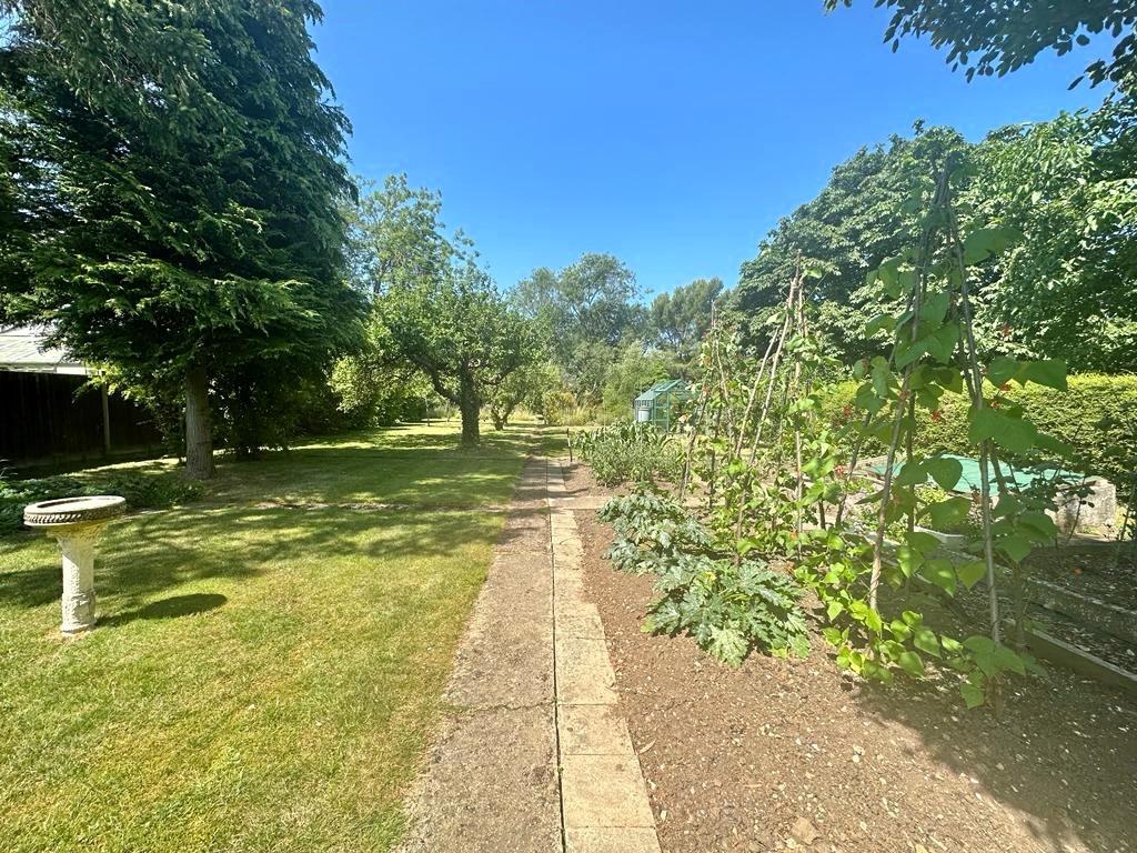 Marshall Road, Rainham, Land £700,000