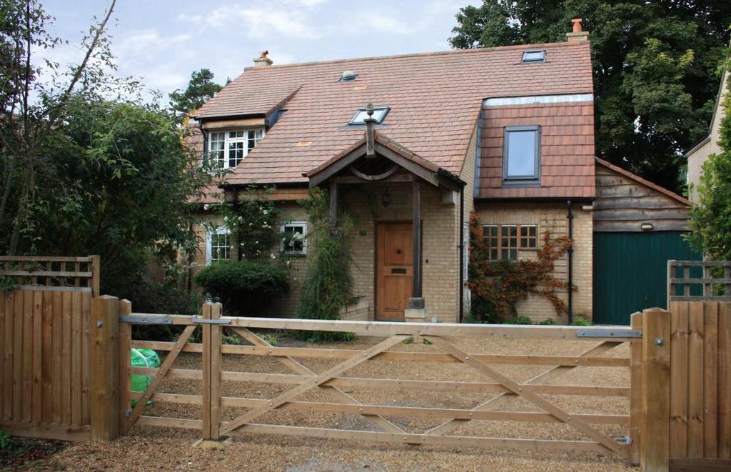 Burnt Close, Grantchester, Cambridge 4 bed detached house to rent £3,500 pcm (£808 pw)
