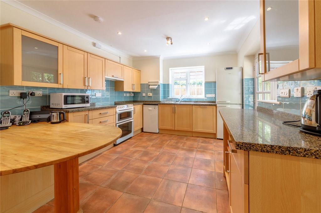 Burnt Close, Grantchester, Cambridge 4 bed detached house to rent £