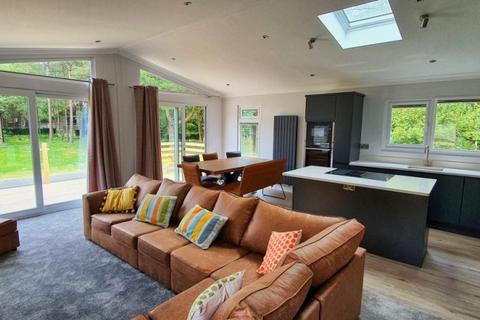 2 bedroom park home for sale, Ladycross Plantation Caravan Park