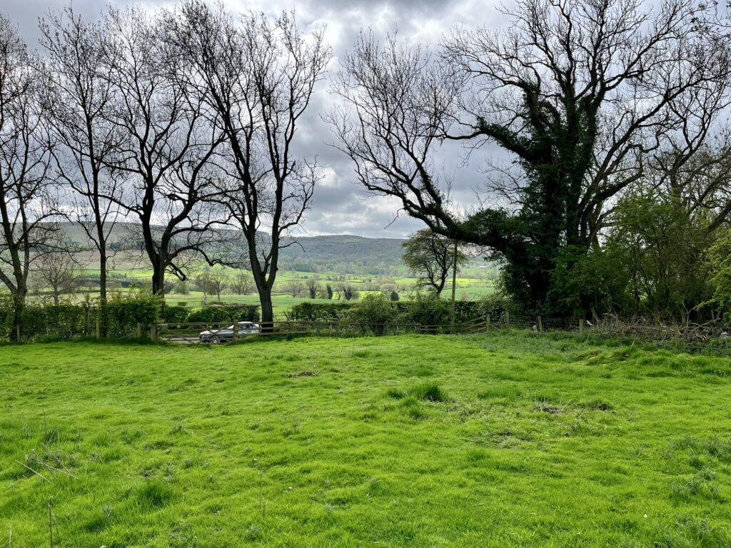 3.38 Acres, Nether Silton Farm land £50,000