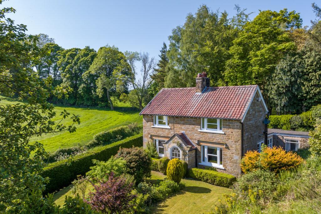Rose Cottage, Nether Silton, Thirsk 2 bed character property for sale