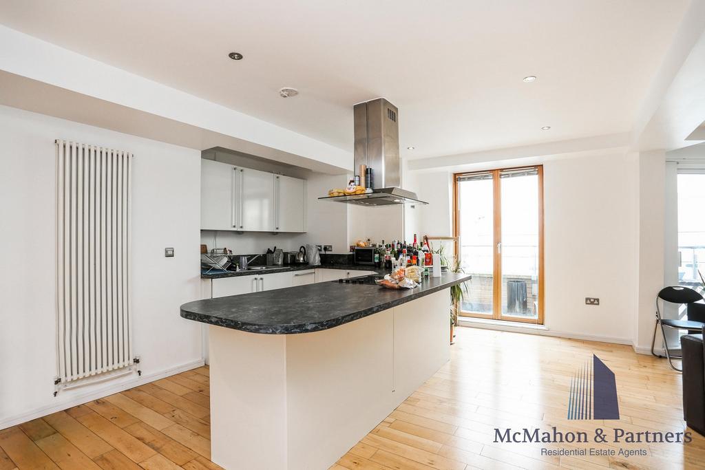 Kamen House, 1721 Magdalen Street, London, SE1 3 bed apartment £