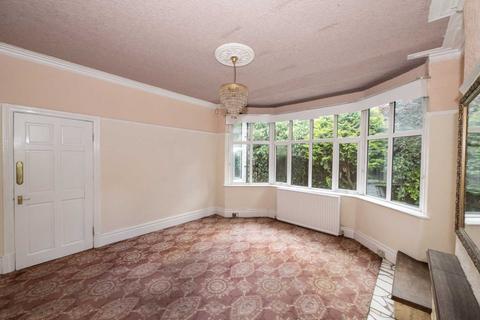 1 Ashbourne Grove, Salford, M7 4DB