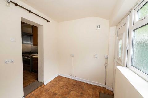 1 Ashbourne Grove, Salford, M7 4DB