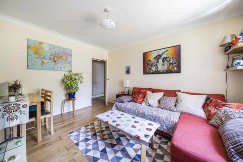 2 bedroom flat for sale, Lansdowne Green, London