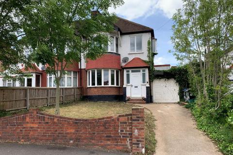 201 Tolworth Rise North, Surbiton, KT5 9ET