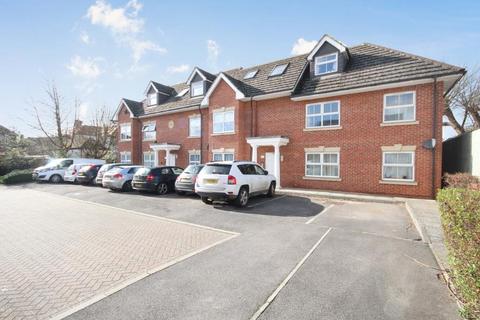 2 bedroom flat to rent, Waters Reach, Maidenhead