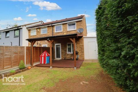 46 Dore Close, Northampton, NN3 8NJ