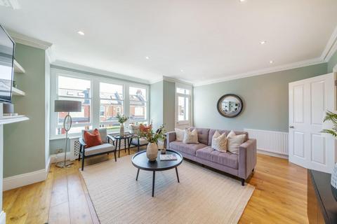 91a Replingham Road, London, SW18 5LU