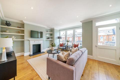 91a Replingham Road, London, SW18 5LU