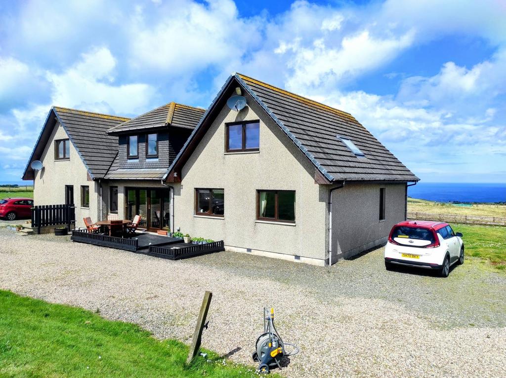 Highfield House South Cross Slacks, Gamrie, Banff, AB45 3HB 6 bed