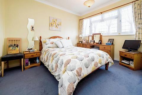 32 Ridgewell Close, Dagenham, RM10 9AJ