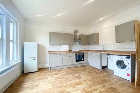 2 bedroom flat to rent, Herbert Road, Bournemouth BH4