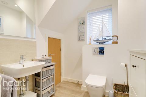 2 Pixel Way, Oakgrove, Milton Keynes, MK10 9TS