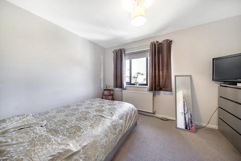 16 Sheldon Close, London, SE20 8LU