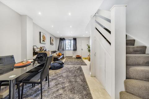 16 Sheldon Close, London, SE20 8LU