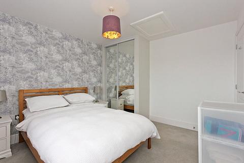 43 Hustlings Drive, Eastchurch, Sheerness, ME12 4JX