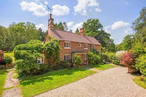 4 bedroom detached house for sale, Soke Road, Silchester, Reading, Hampshire, RG7