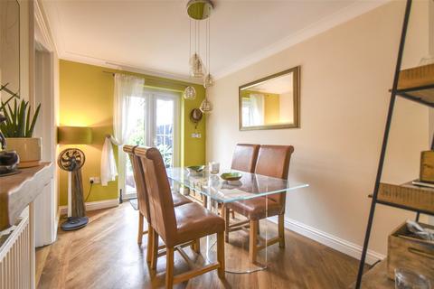 17 Longbridge Close, Sherfield On Loddon, Hook, RG27 0DQ