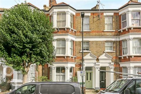 5 bedroom maisonette to rent, College Place, Camden NW1