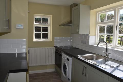 1 bedroom detached house to rent, Chippenham Park, Chippenham