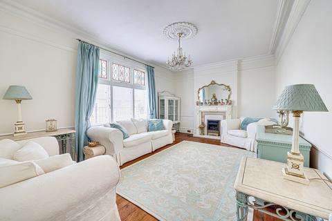 9 bedroom detached house for sale, Hockley SS5