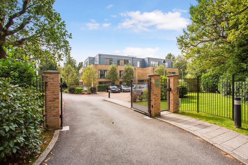 Pembury Road, Tunbridge Wells 2 bed ground floor flat for sale £295,000