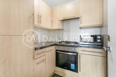 3 bedroom apartment to rent, Waterfall Road, Arnos Grove, London