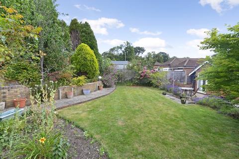 29 Copse Edge, Cranleigh, GU6 7DU