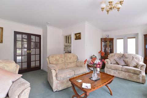 29 Copse Edge, Cranleigh, GU6 7DU