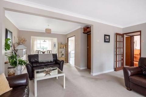 134 Longmead Drive, Sidcup, DA14 4NZ