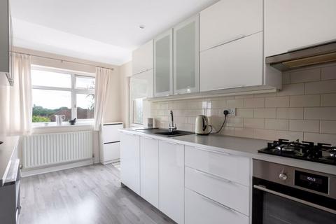 134 Longmead Drive, Sidcup, DA14 4NZ