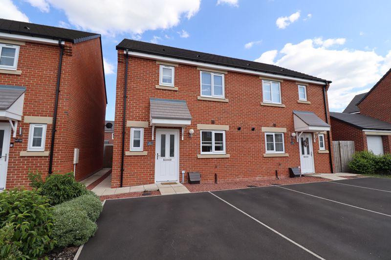 Carina Crescent, Queensgate, Stockton... 3 bed semidetached house £