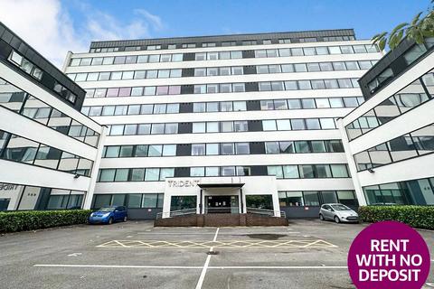 2 bedroom flat to rent, Ashton Lane, Sale, Greater Manchester, M33